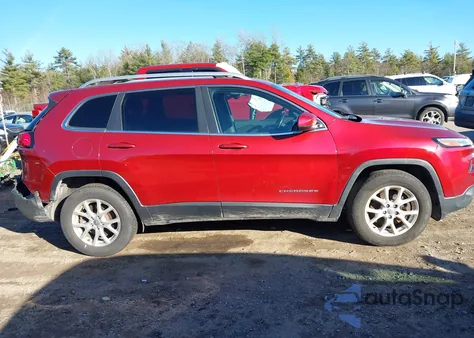 2016 Jeep Cherokee Latitude z USA, uszkodzony, nr VIN 1C4PJMCS5GW148961